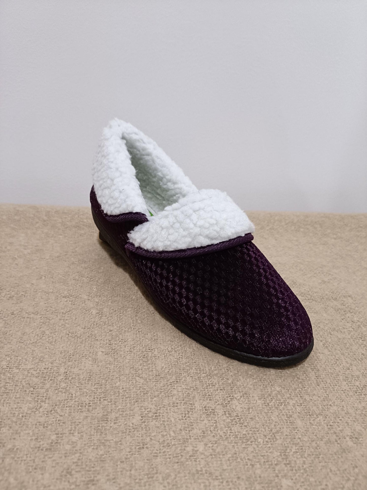 EBA 4 Slipper