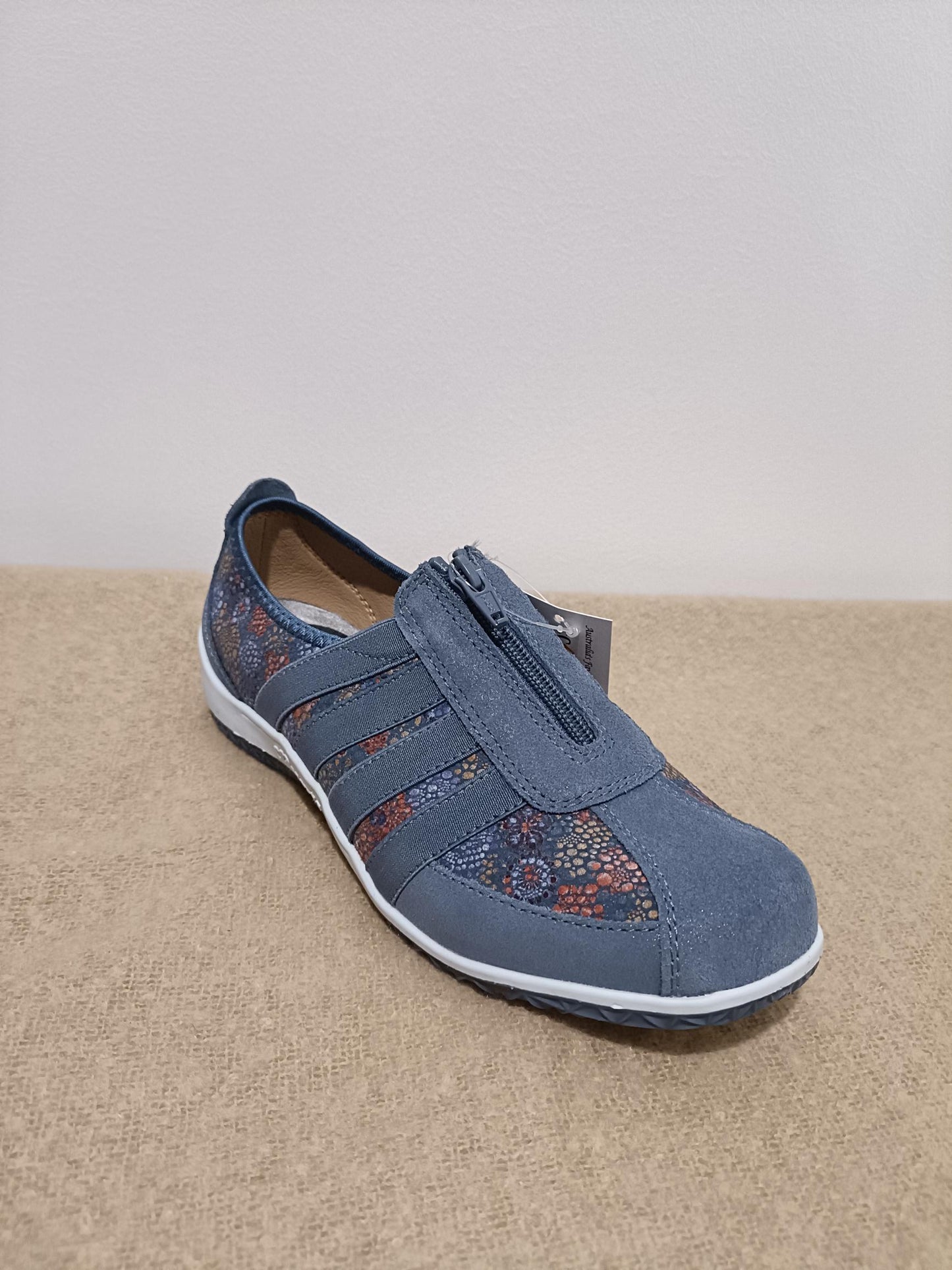 Jada Shoe