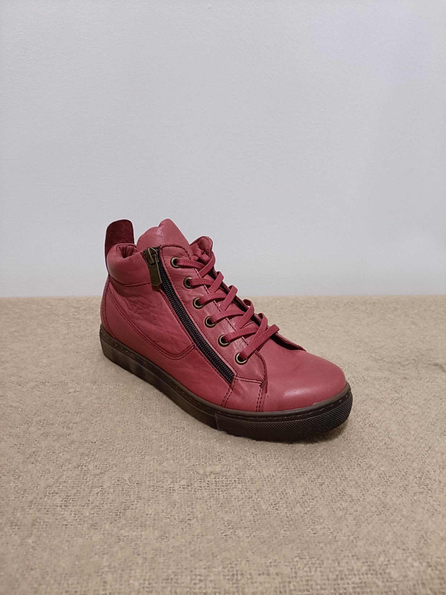 EG1570 Cabello Shoe