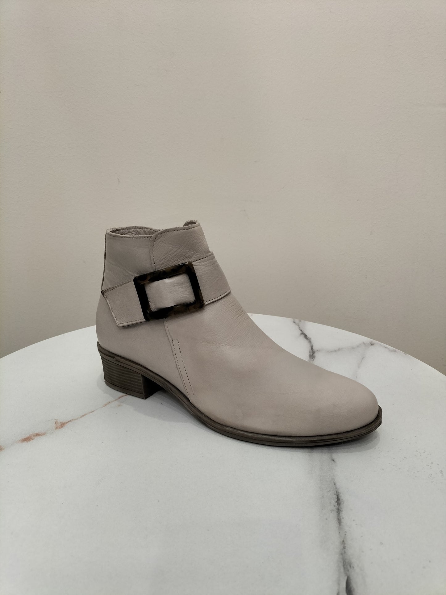 G230 Cabello Shoe