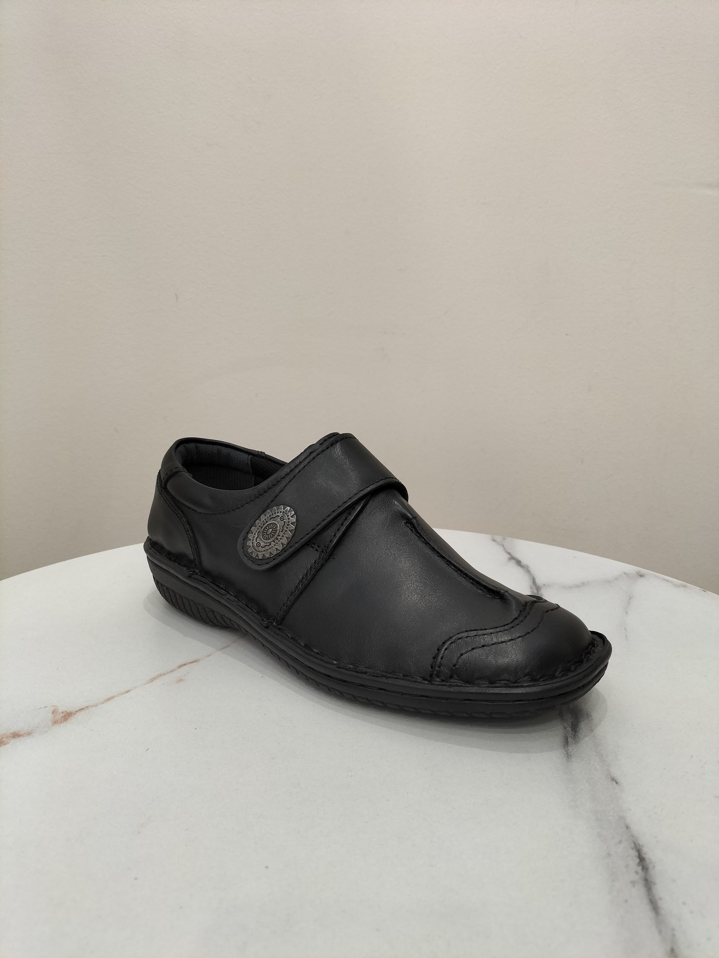 5072-27 Cabello Shoe