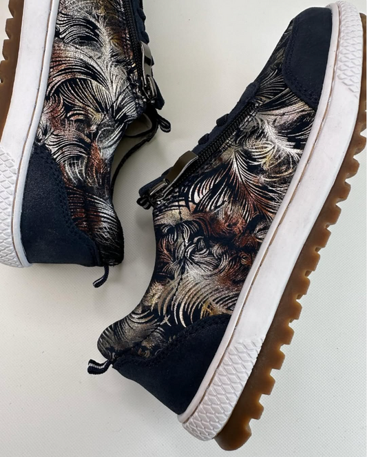 Glamper Shoe Bay Lane
