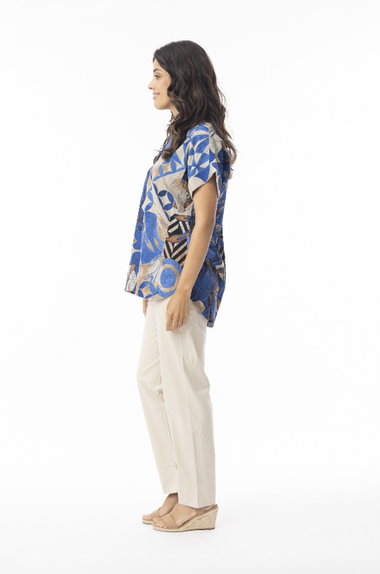 Wyndham Top Round Neckline