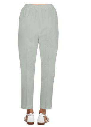 Classic Petite Shorter Pant Summer Weight