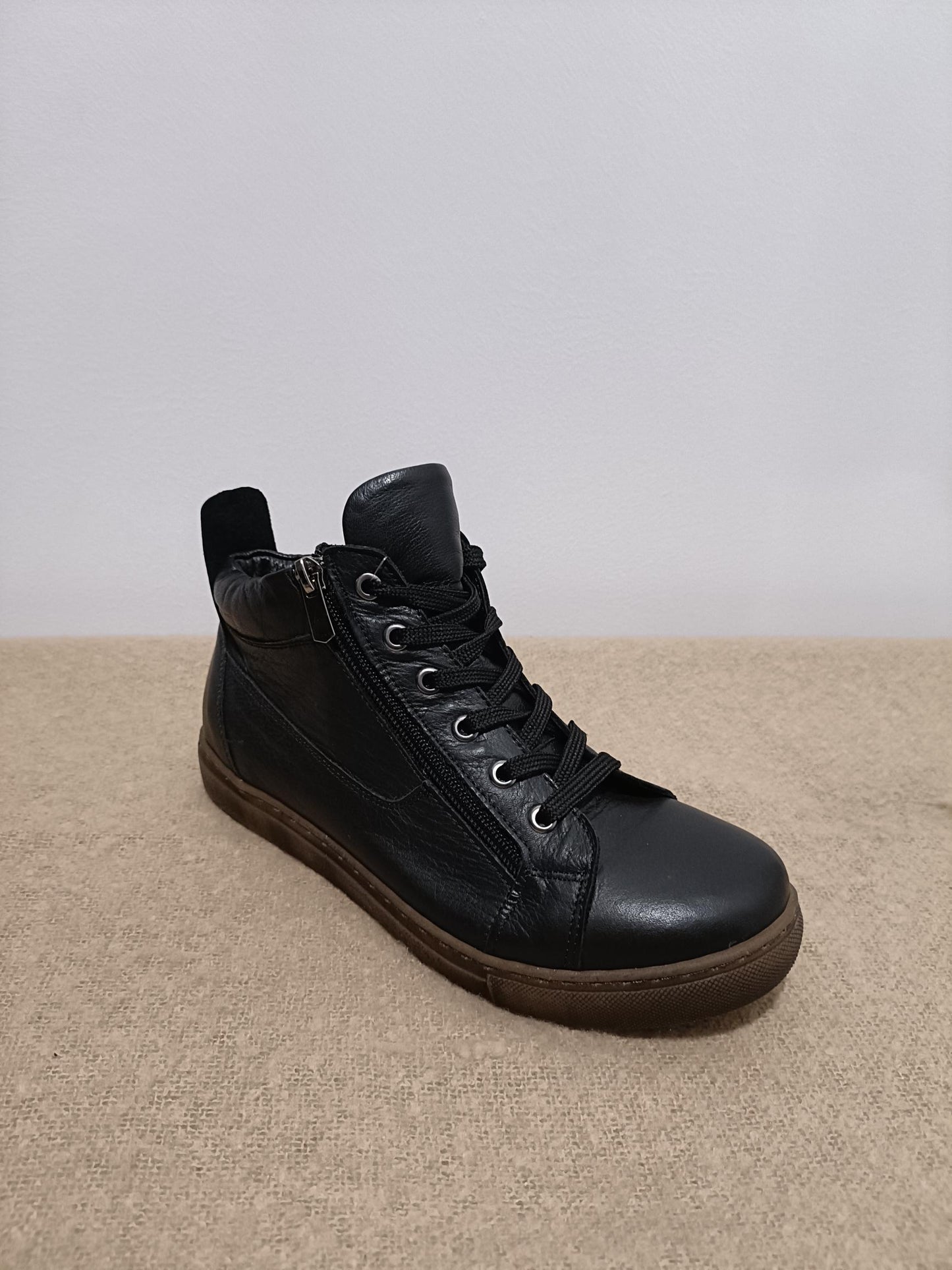 EG1570 Cabello Shoe