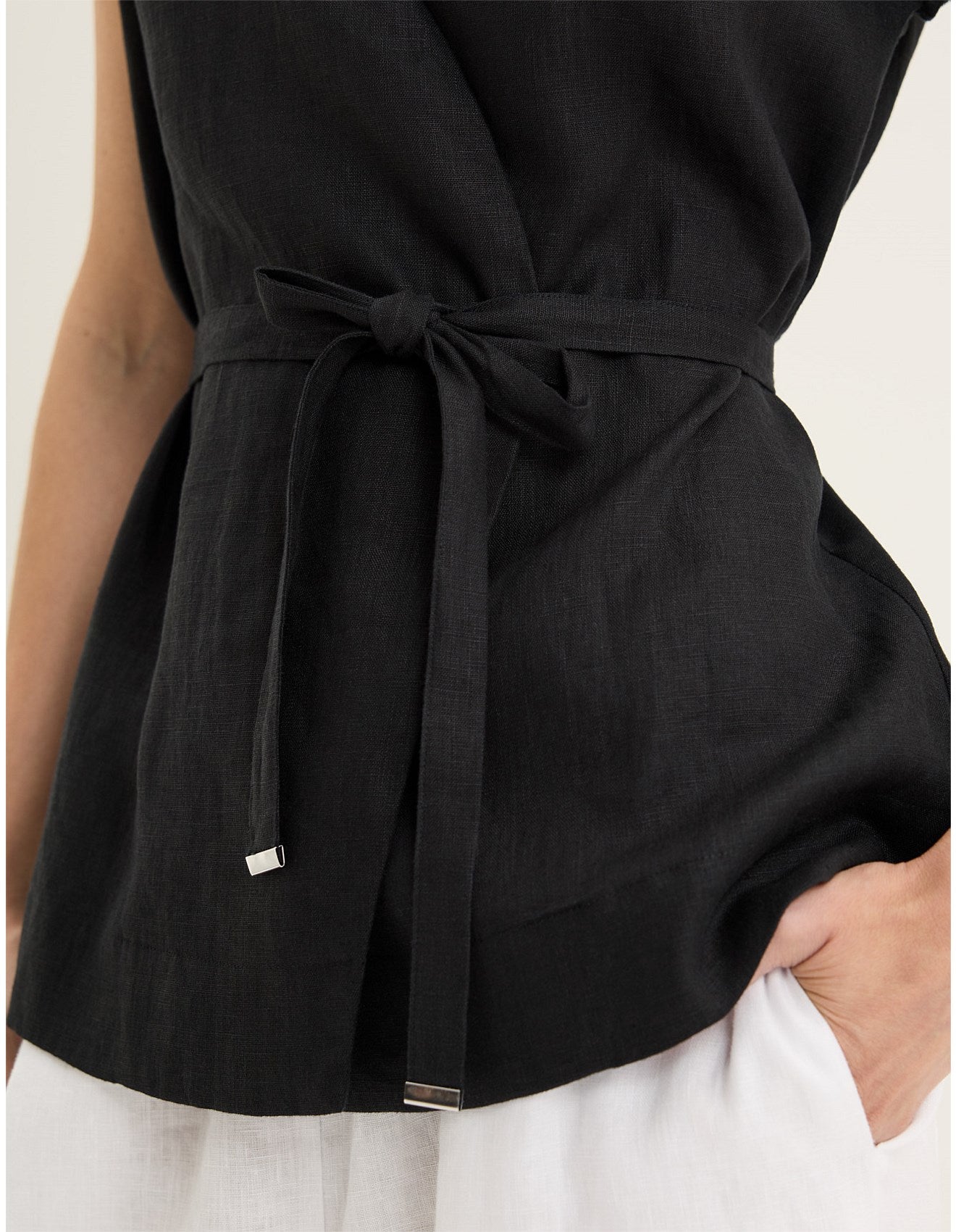TIRARI WRAP TOP