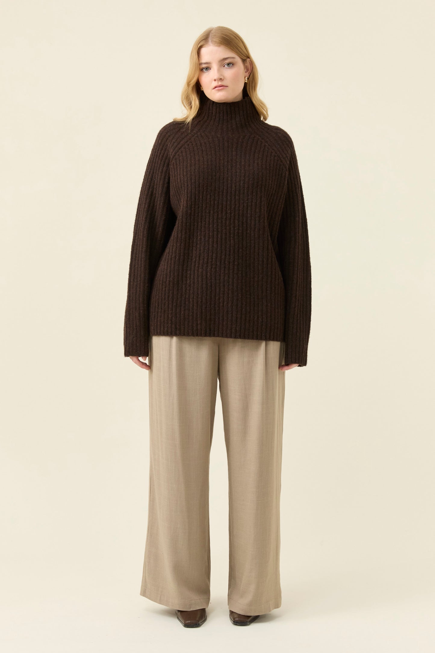 Miru Jumper