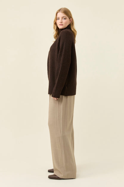 Miru Jumper