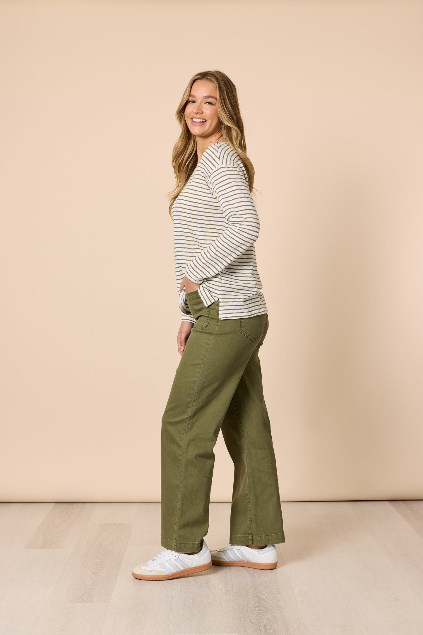 Carpenter Stretch Leg Jean