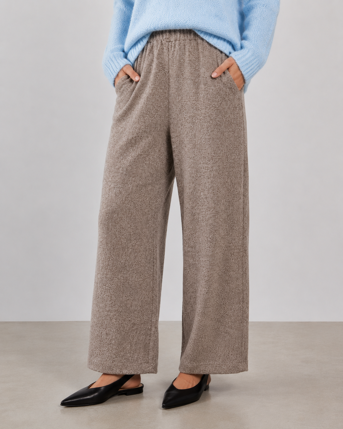 Thalia Pull on Pant