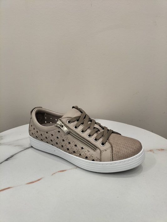 United Cabello Shoe