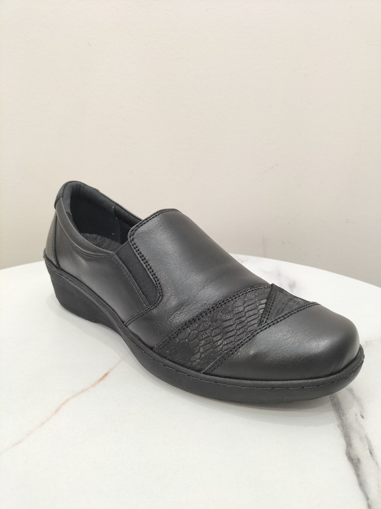 Cabello Shoe CP736-18