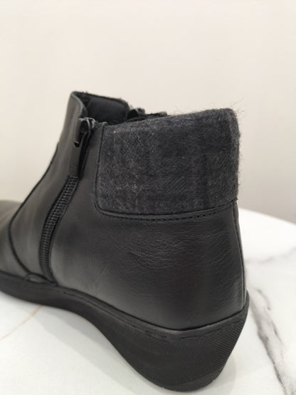 Cabello Boot CP524-18