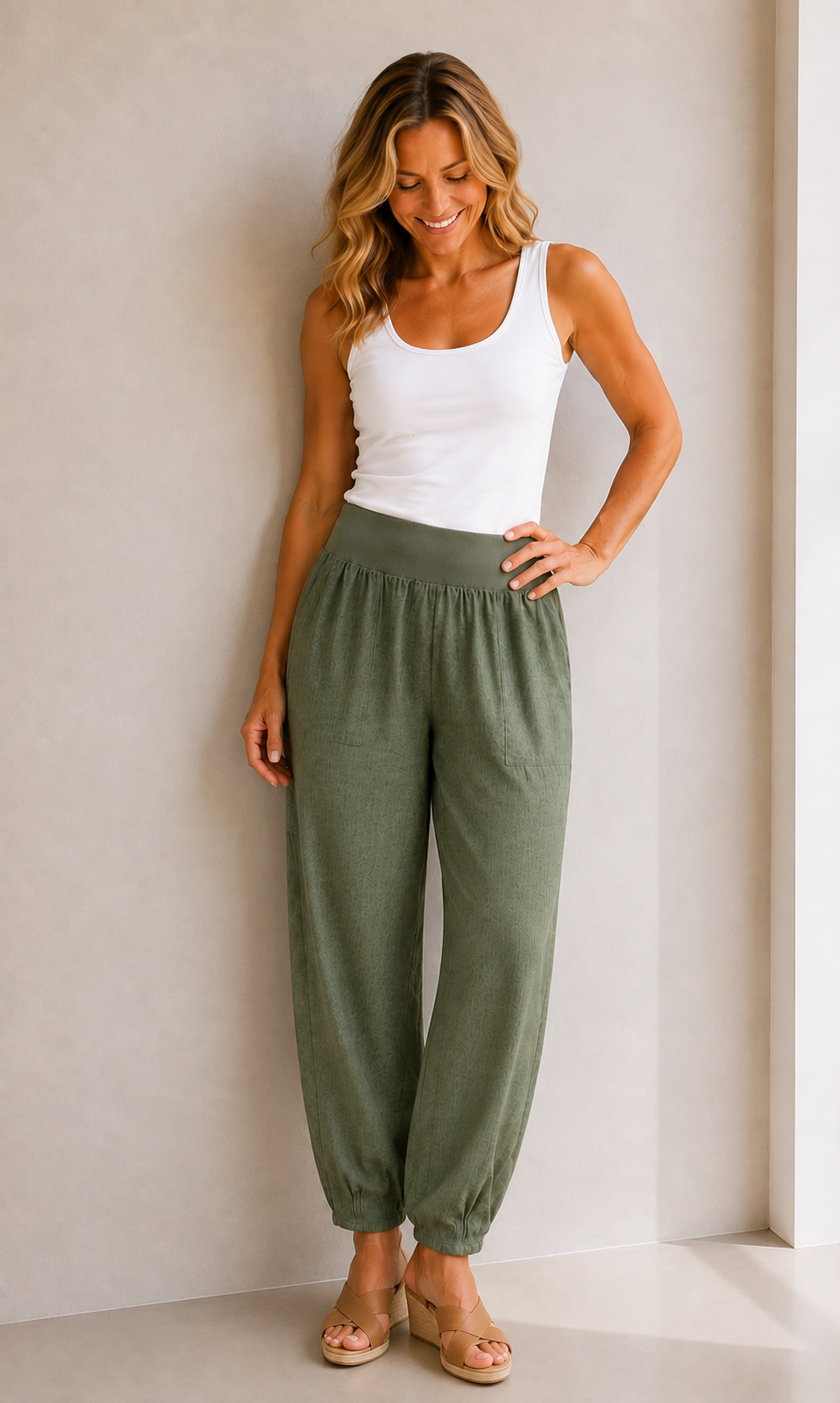 Lux Lucy Tuck Pant