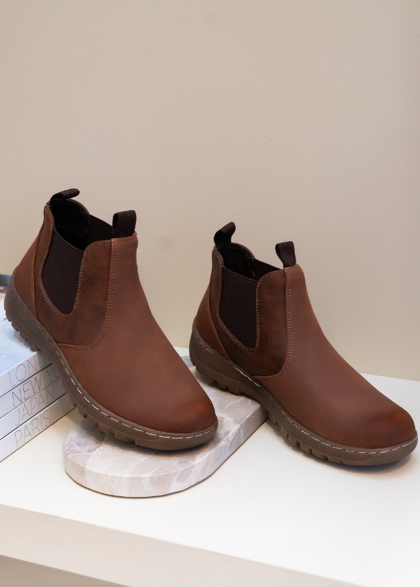 Gaby CC Resorts Shoe
