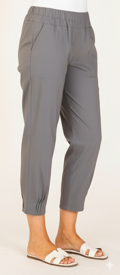 Supreme Tuck Pant